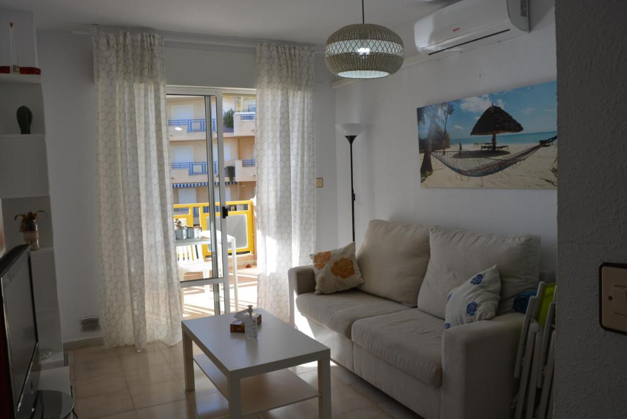 Apartamento Del Nino Campoamor Bagian luar foto