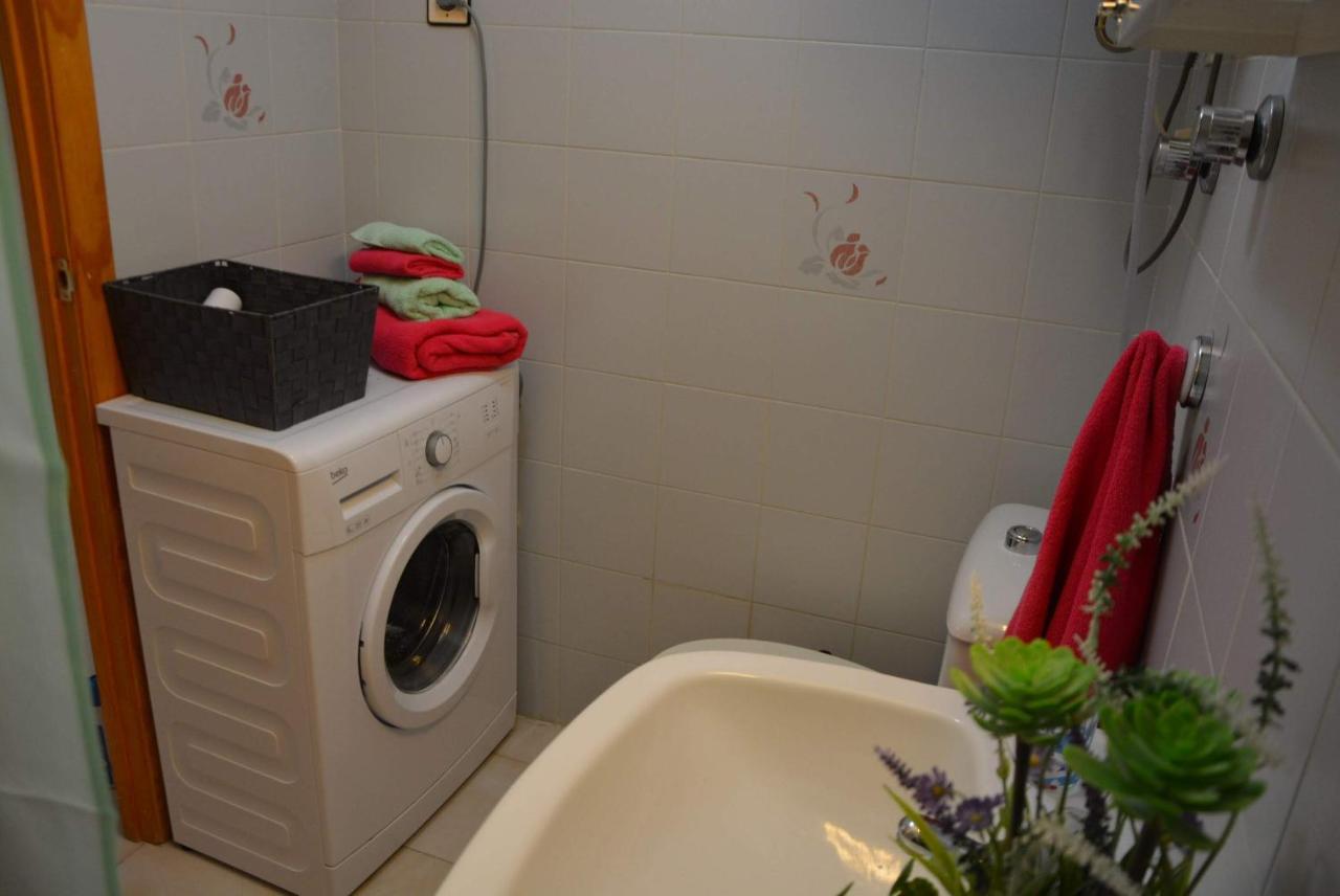 Apartamento Del Nino Campoamor Bagian luar foto