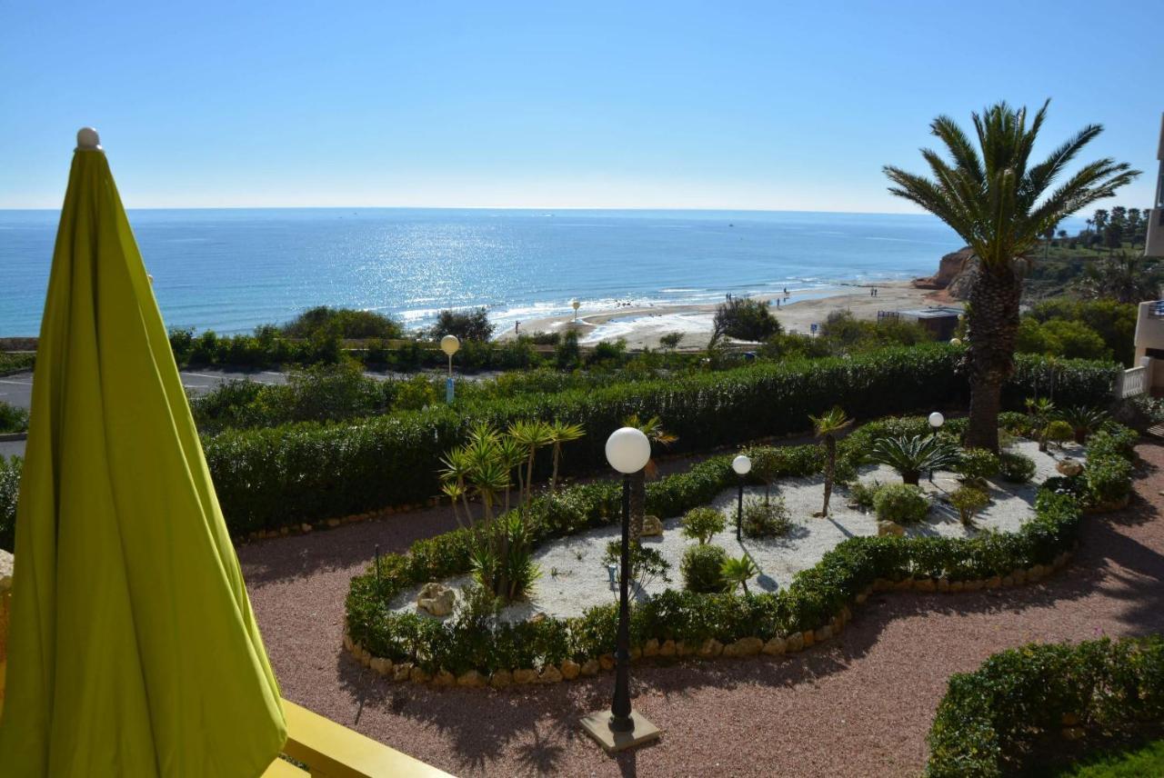 Apartamento Del Nino Campoamor Bagian luar foto
