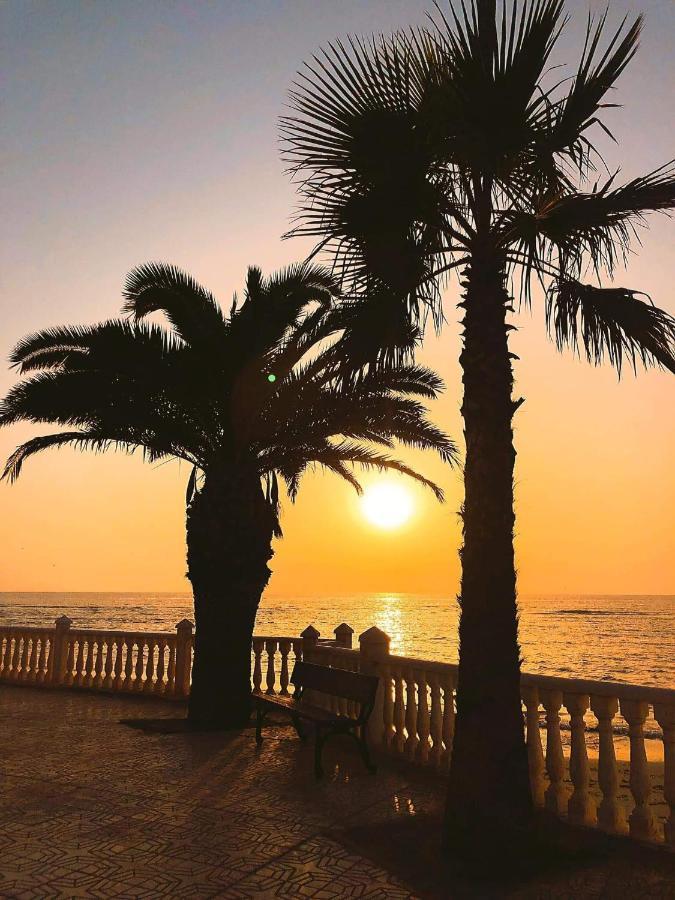 Apartamento Del Nino Campoamor Bagian luar foto