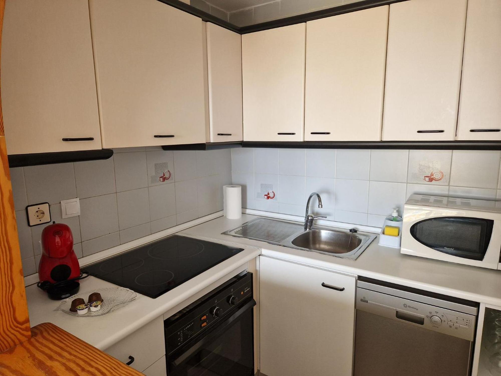 Apartamento Del Nino Campoamor Bagian luar foto